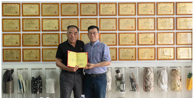 此次調(diào)研考察的順利進(jìn)行，為中國輪胎循環(huán)利用行業(yè)的發(fā)展指明了方向。相信在各方的共同努力下，輪胎循環(huán)利用行業(yè)將迎來更加廣闊的發(fā)展前景，為推動綠色可持續(xù)發(fā)展作出積極貢獻(xiàn)。