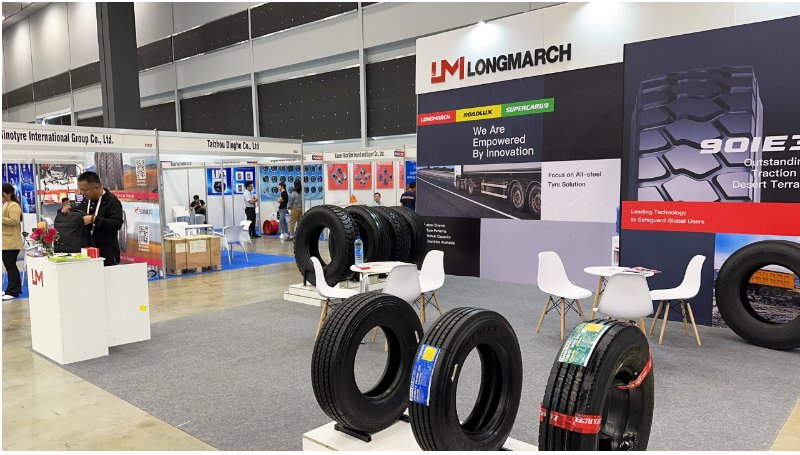 拉丁美洲(巴拿馬)國際汽配/輪胎展于巴拿馬城盛大舉行，展會吸引了全球超過400家參展商，成為巴拿馬最大規(guī)模、最專業(yè)的輪胎展覽會。浪馬輪胎以其長征、路力士和途順三大品牌及多款明星產品驚艷亮相，充分展示了中國輪胎品牌的風采。