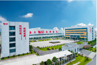 渝豐科技在該榜單中榮獲多個殊榮，包括“2023中國特種電纜十大品牌”和“2023中國最具投標實力電線電纜供應商百強”。