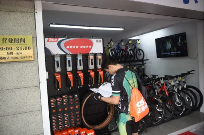 隨后，廈門速博自行車俱樂(lè)部與正新自行車胎福建省代理商簽約，達(dá)成合作協(xié)議。