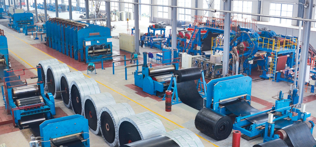 山東威普斯橡膠股份有限公司是專業(yè)生產(chǎn)各種品類輸送帶、三角帶為主的橡膠企業(yè)。公司自投產(chǎn)以來(lái)，通過(guò)優(yōu)良的產(chǎn)品性能和完善的售后服務(wù)體系逐步贏得了客戶的信賴并暢銷全國(guó)各地。先后與各大鋼鐵廠，水泥企業(yè)、發(fā)電廠、礦務(wù)局等重點(diǎn)企業(yè)單位建立了良好的合作關(guān)系。