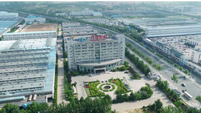 山東玲瓏輪胎股份有限公司召開第五屆董事會(huì)第十二次會(huì)議，為公司的未來發(fā)展做出了重要決策。