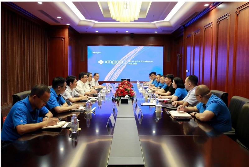 雙方合作的深化不僅體現(xiàn)了業(yè)務(wù)上的共贏，更凝聚了彼此間的情感紐帶。展望未來，興達(dá)和東海合肥將以更加緊密的合作，共同推動產(chǎn)業(yè)的繁榮發(fā)展，共享成功的果實。