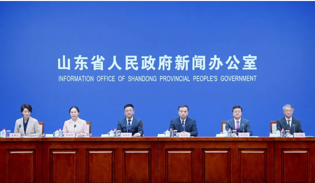 山東省政府新聞辦在濟(jì)南舉行新聞發(fā)布會(huì)，就山東省科技成果轉(zhuǎn)化工作情況進(jìn)行了介紹，并回答記者提問。
