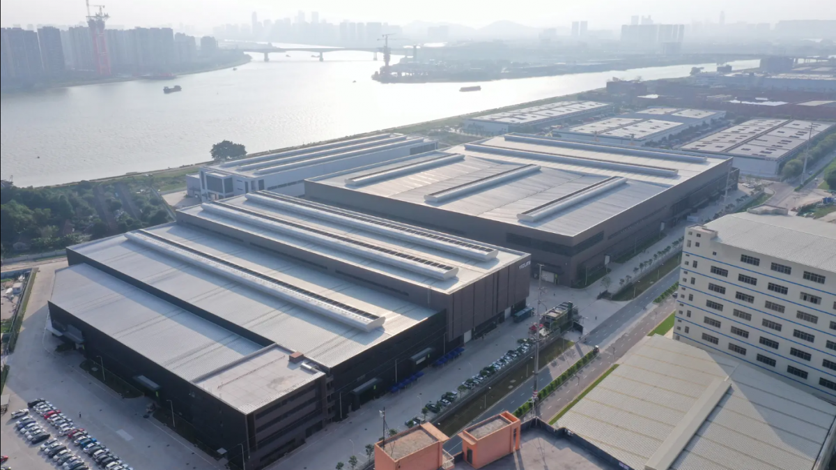 據(jù)悉，伊之密以"全球智慧 裝備全球"為使命，將質(zhì)量視為企業(yè)的生命線。自2012年開始導入卓越績效管理模式后，伊之密不斷發(fā)展壯大，形成了獨具特色的"伊+"整體解決方案質(zhì)量管理模式，逐漸將自身打造成為質(zhì)量管理領域的佼佼者。