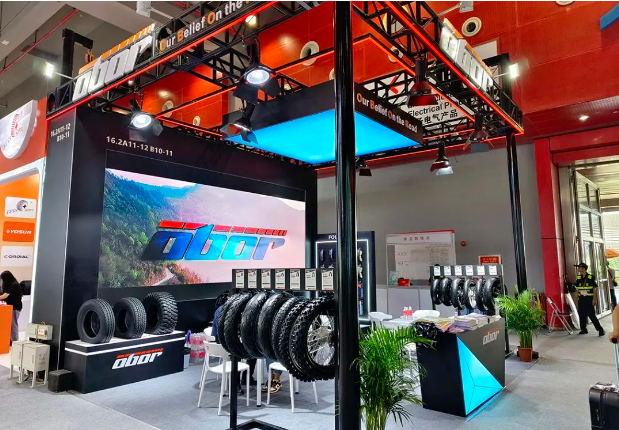 第134屆中國進出口商品交易會(廣交會)于10月15日盛大舉行，廣受贊譽的“中國第一展”再次展現(xiàn)其無可匹敵的規(guī)模和吸引力。本次廣交會不僅規(guī)模龐大，參展企業(yè)和采購商眾多，還呈現(xiàn)出一系列全新的亮點和活力，充分展示了中國智能制造的新風貌，凸顯了中國在對外開放方面的卓越和深遠影響力。