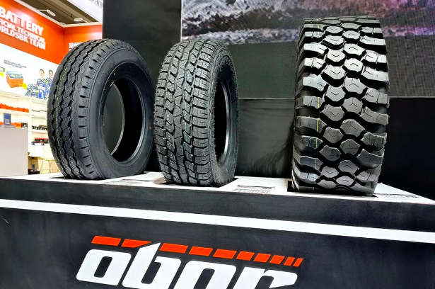 OBOR(Our Belief On the Road)品牌的高端輪胎產(chǎn)品在本次展會上表現(xiàn)出色，各類自主研發(fā)的熱門產(chǎn)品獲得了高度贊譽，眾多潛在客戶前來咨詢和洽談，OBOR品牌的熱度不斷攀升，將展會現(xiàn)場的氛圍推向高潮。借助廣交會的強大全球影響力，OBOR輪胎品牌的知名度進一步擴大，必將在國內(nèi)外市場迎來一波新的銷售熱潮。