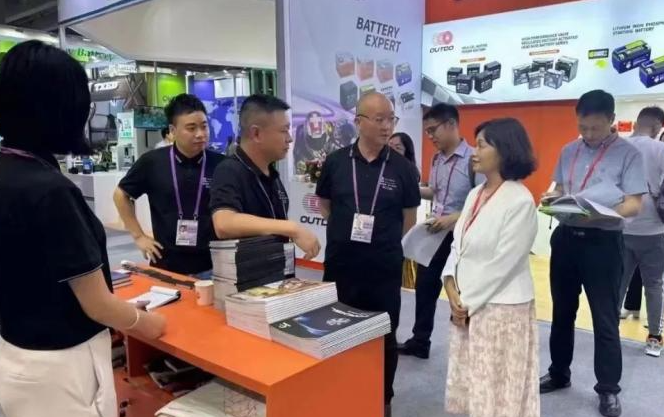 第134屆中國進(jìn)出口商品交易會于10月15日在廣州盛大開幕，標(biāo)志著廣交會規(guī)模再次刷新歷史紀(jì)錄。在這一盛會上，四川遠(yuǎn)星橡膠有限責(zé)任公司以其強(qiáng)大實(shí)力和創(chuàng)新產(chǎn)品再次登上舞臺，吸引了全行業(yè)的廣泛關(guān)注。