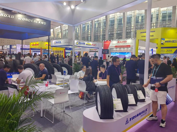 本屆廣交會(huì)的成功舉辦充分彰顯了中國企業(yè)在國際合作和競爭中的信心和實(shí)力。未來，三角輪胎表示將繼續(xù)努力開發(fā)創(chuàng)新、環(huán)保的產(chǎn)品和數(shù)字化解決方案，以滿足全球客戶的需求，為其提供更加卓越的產(chǎn)品和服務(wù)。