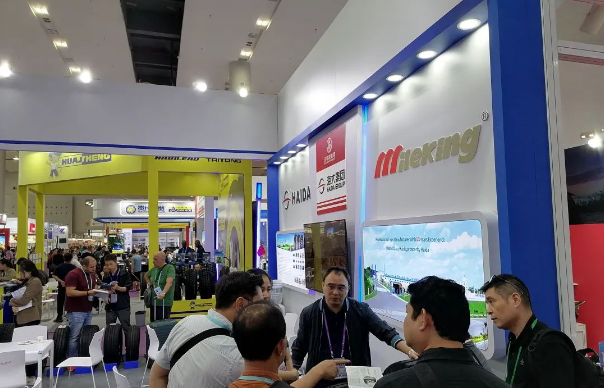 展會期間，來自東南亞、中東、非洲、中南美和澳大利亞等國家的客戶踏足展館，與海大集團進行洽談，海大集團成功收集了來自300余家客戶的信息，意向訂單達近200萬美元，可謂碩果累累，此行非常成功!