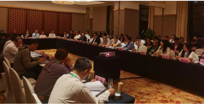 中國(guó)橡膠工業(yè)協(xié)會(huì)十屆六次常務(wù)理事會(huì)議順利召開