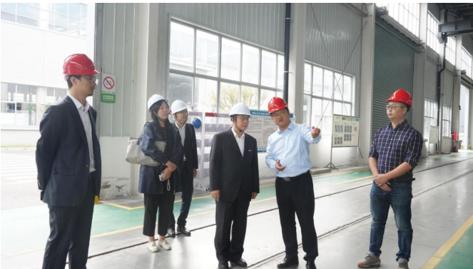 中國塑協(xié)王占杰理事長一行調(diào)研部分張家港市行業(yè)企業(yè)