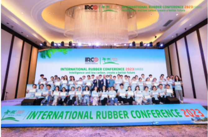 IRC2023同時(shí)設(shè)有展覽，共有28家參展企業(yè)，展示了涉及輪胎、天然橡膠、合成橡膠、骨架材料、硫化劑等領(lǐng)域的新技術(shù)和產(chǎn)品。此次展覽還為企業(yè)和高校的博士、碩士研究生提供了就職交流的機(jī)會(huì)。